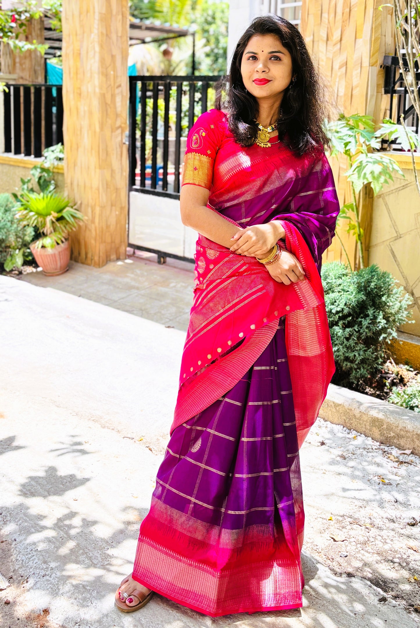 Premium Dola Silk Sarees-MSBDS1